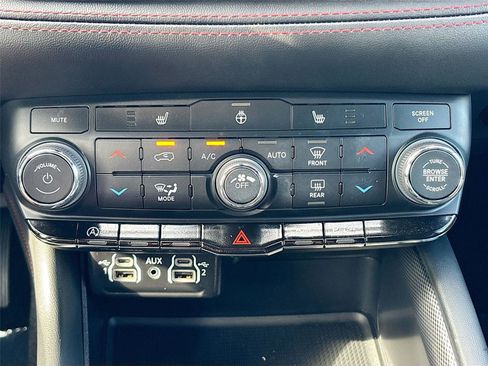 Used 2026 Dodge Durango GT RWD image 16