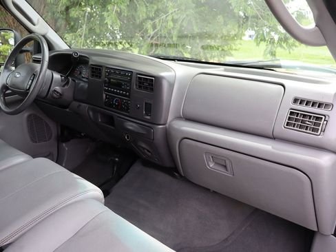 Used 2003 Ford F350 Lariat AWD/4WD image 17