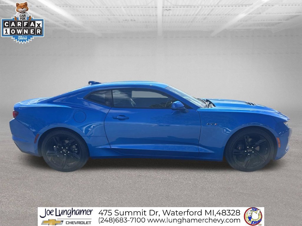 Certified 2024 Chevrolet Camaro LT RWD image 2