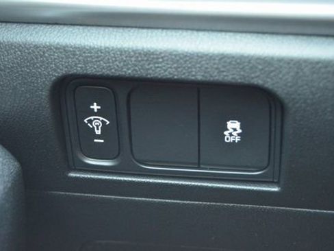 New 2026 Kia Sorento S w/ S Panoramic Sunroof Package image 35