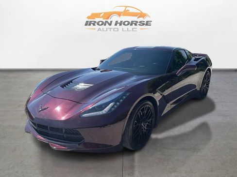 Used 2017 Chevrolet Corvette Stingray Coupe w/ 1LT RWD image 1