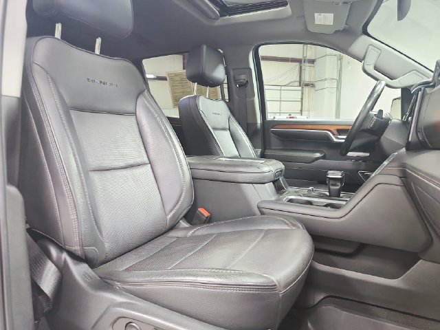 Used 2022 GMC Sierra 1500 Denali AWD/4WD image 39