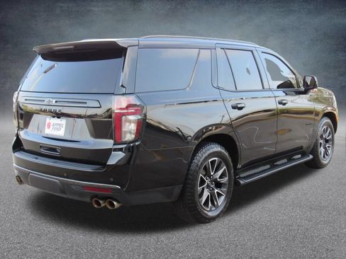 Used 2022 Chevrolet Tahoe Z71 w/ Z71 Off-Road Package AWD/4WD image 7