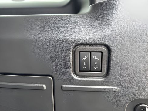 New 2025 GMC Hummer EV 2X image 14