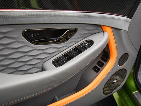 Used 2025 Bentley Continental GT Speed image 44