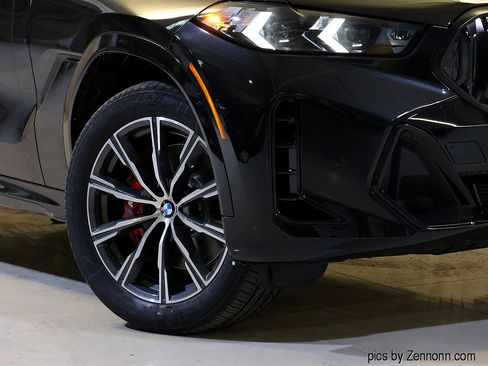 New 2026 BMW X6 xDrive40i w/ Climate Comfort Package image 3