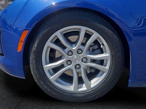 Used 2023 Chevrolet Camaro LS RWD image 8