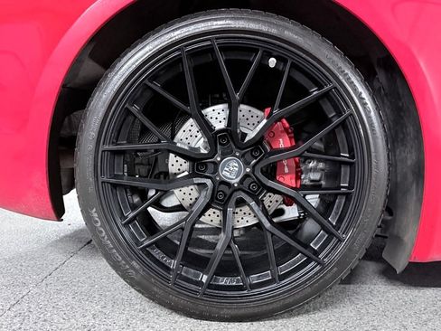 Used 2018 Porsche 718 Boxster RWD image 7