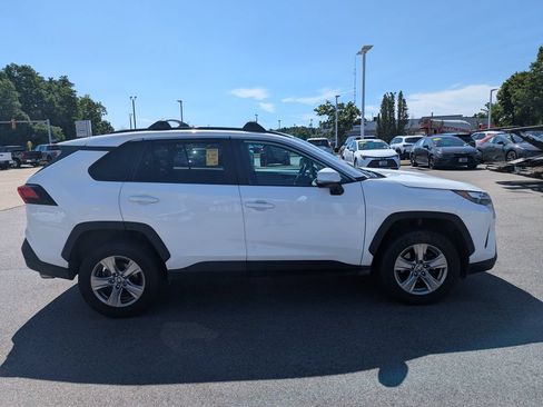 Used 2023 Toyota RAV4 XLE w/ Convenience Package AWD/4WD image 6