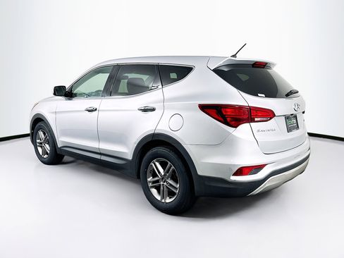 Used 2018 Hyundai Santa Fe Sport FWD image 5
