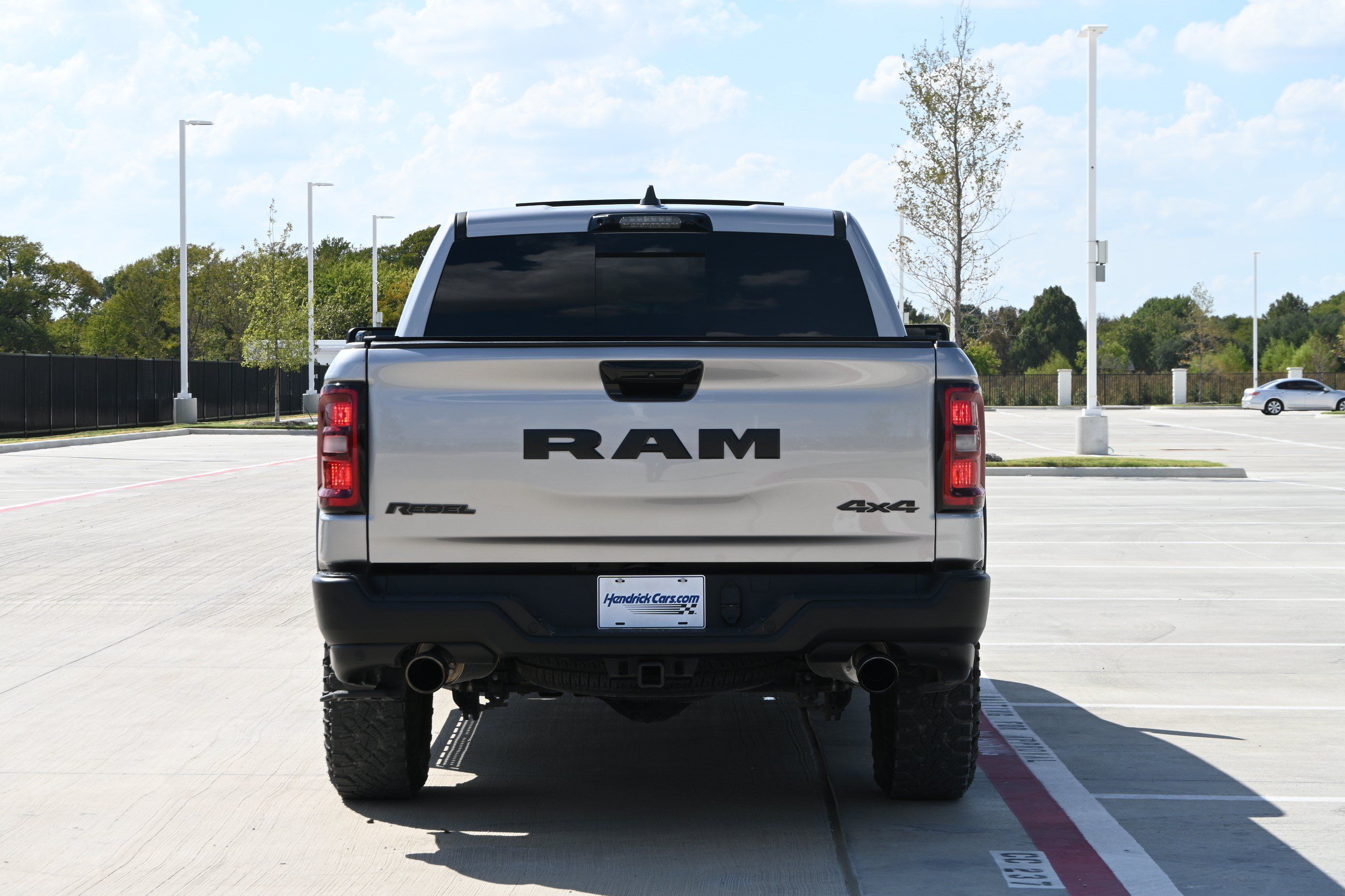 Used 2025 RAM 1500 Rebel w/ G/T Package AWD/4WD image 8