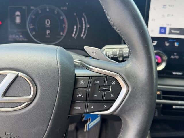 Used 2024 Lexus RX 350 Premium w/ Accessory Package (Z1) FWD image 17