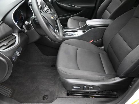 Certified 2024 Chevrolet Malibu LT image 13