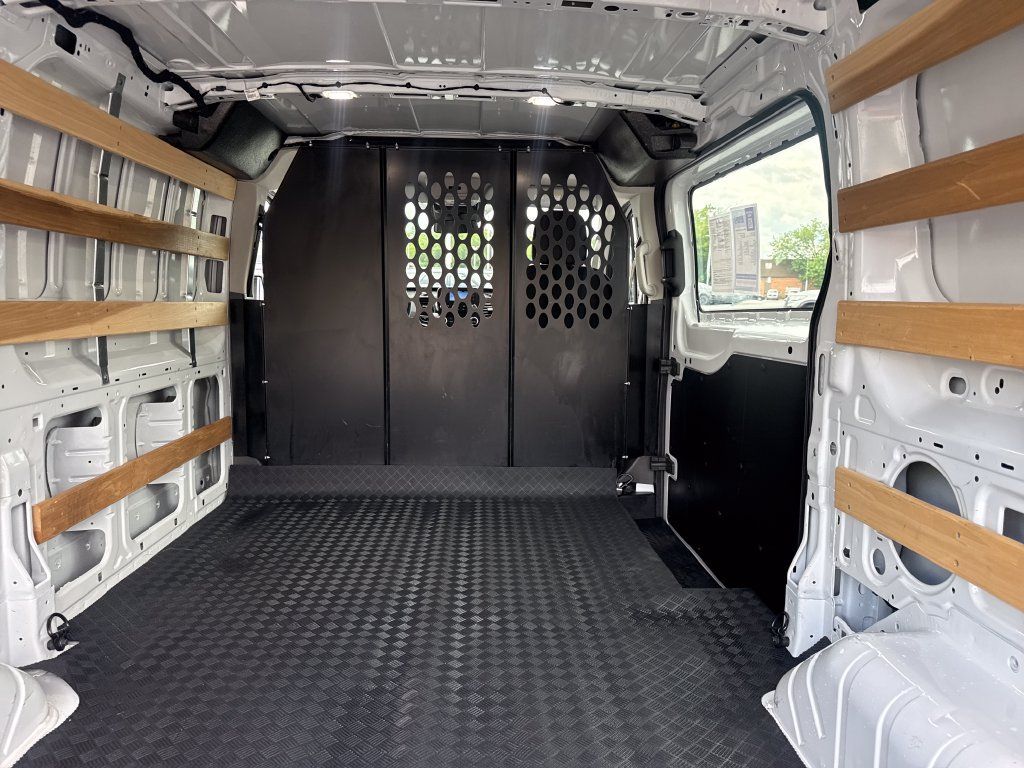 Used 2025 Ford Transit 250 Low Roof w/ Exterior Upgrade Package RWD image 17