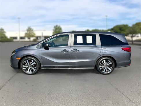 Used 2024 Honda Odyssey Touring image 32