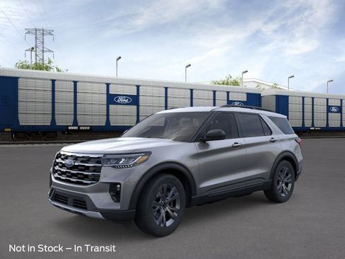 New 2026 Ford Explorer Active AWD/4WD image 1