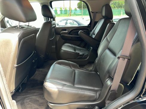 Used 2013 GMC Yukon Denali AWD/4WD image 15