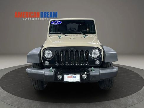 Used 2017 Jeep Wrangler Unlimited Sport AWD/4WD image 8