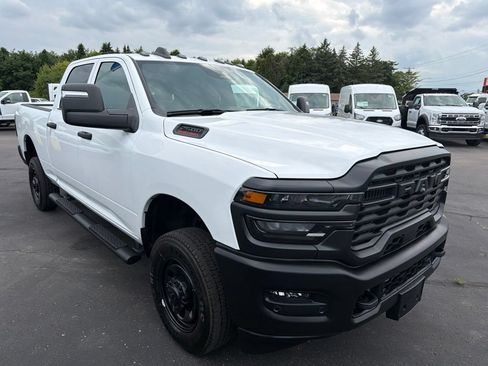 Used 2026 RAM 2500 Tradesman AWD/4WD image 8
