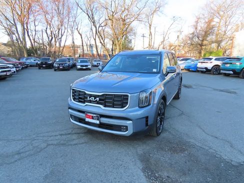 Used 2024 Kia Telluride SX Prestige image 1