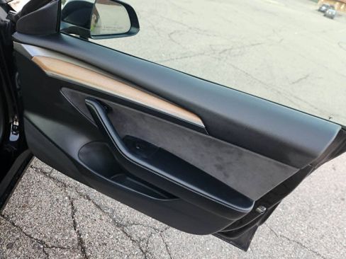 Used 2022 Tesla Model 3 RWD image 19