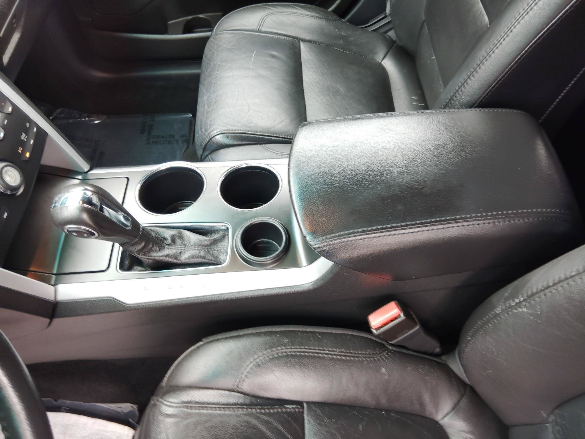 Used 2011 Ford Explorer XLT w/ 202A Rapid Spec Order Code FWD image 19