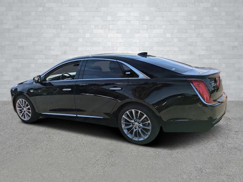 Used 2019 Cadillac XTS Luxury image 7