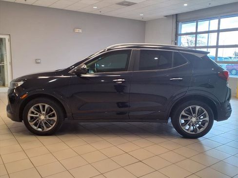 Used 2021 Buick Encore GX Preferred w/ Sport Touring Package image 3