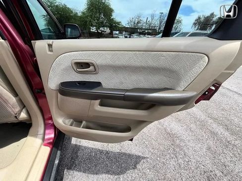 Used 2005 Honda CR-V EX image 17