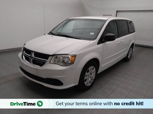 Used 2017 Dodge Grand Caravan SE FWD image 1