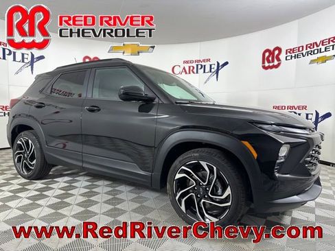 New 2025 Chevrolet TrailBlazer RS w/ Convenience Package image 1