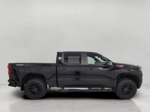 Used 2020 Chevrolet Silverado 1500 LT Trail Boss AWD/4WD image 11