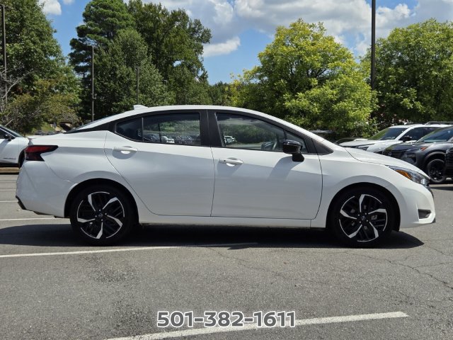Used 2024 Nissan Versa SR FWD image 6