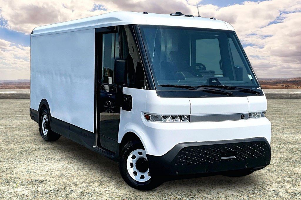 Used 2024 Chevrolet Brightdrop 600 w/ Battery Pack, Max Range AWD/4WD image 1
