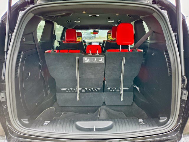 Used 2021 Chrysler Pacifica Limited w/ Uconnect Theater Family Group FWD image 6