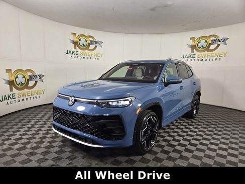 Used 2025 Volkswagen Tiguan SEL R-Line AWD/4WD image 4