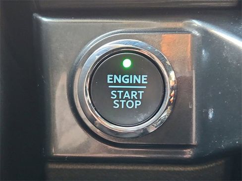 Used 2021 Ford F150 XLT w/ Equipment Group 302A High image 17