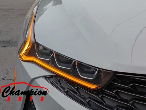 Used 2021 Kia K5 GT-Line w/ GT-Line FWD Premium Package image 11