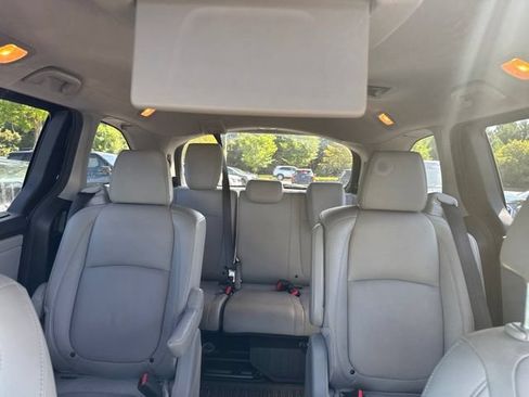 Used 2018 Honda Odyssey EX-L image 10