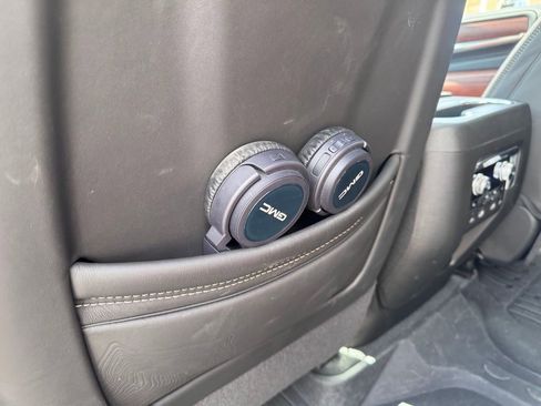 Used 2024 GMC Yukon Denali Ultimate image 26