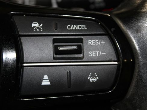 Used 2023 Honda Pilot Touring image 42