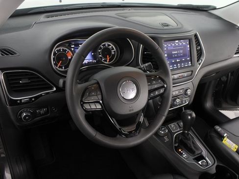 Used 2023 Jeep Cherokee Altitude Lux image 8