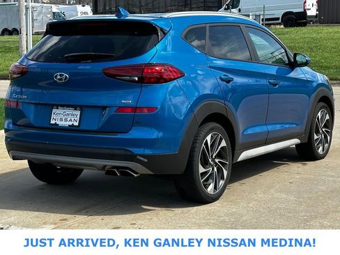 Used 2019 Hyundai Tucson Sport image 3