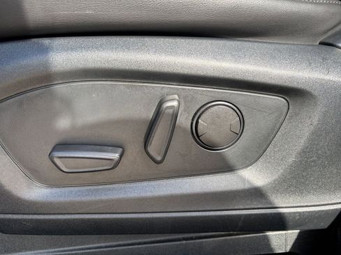 Used 2023 Ford Explorer XLT w/ Equipment Group 202A image 63