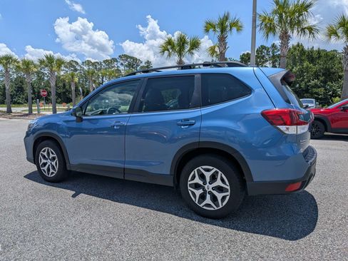 Used 2020 Subaru Forester Premium w/ Popular Package #1 AWD/4WD image 6