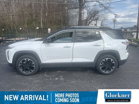 Used 2025 Chevrolet Equinox LT w/ Convenience Package II image 1