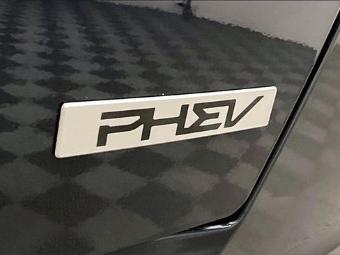 Used 2024 Kia Sorento SX Prestige image 8