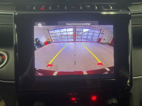 New 2025 Jeep Grand Cherokee 4WD image 17