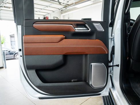 Used 2024 GMC Sierra 2500 Denali Ultimate w/ Max Trailering Package image 56