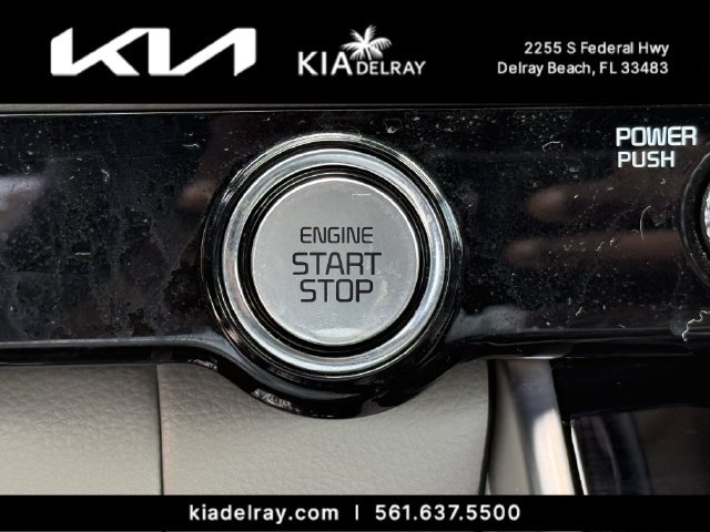 Certified 2024 Kia Carnival EX FWD image 32